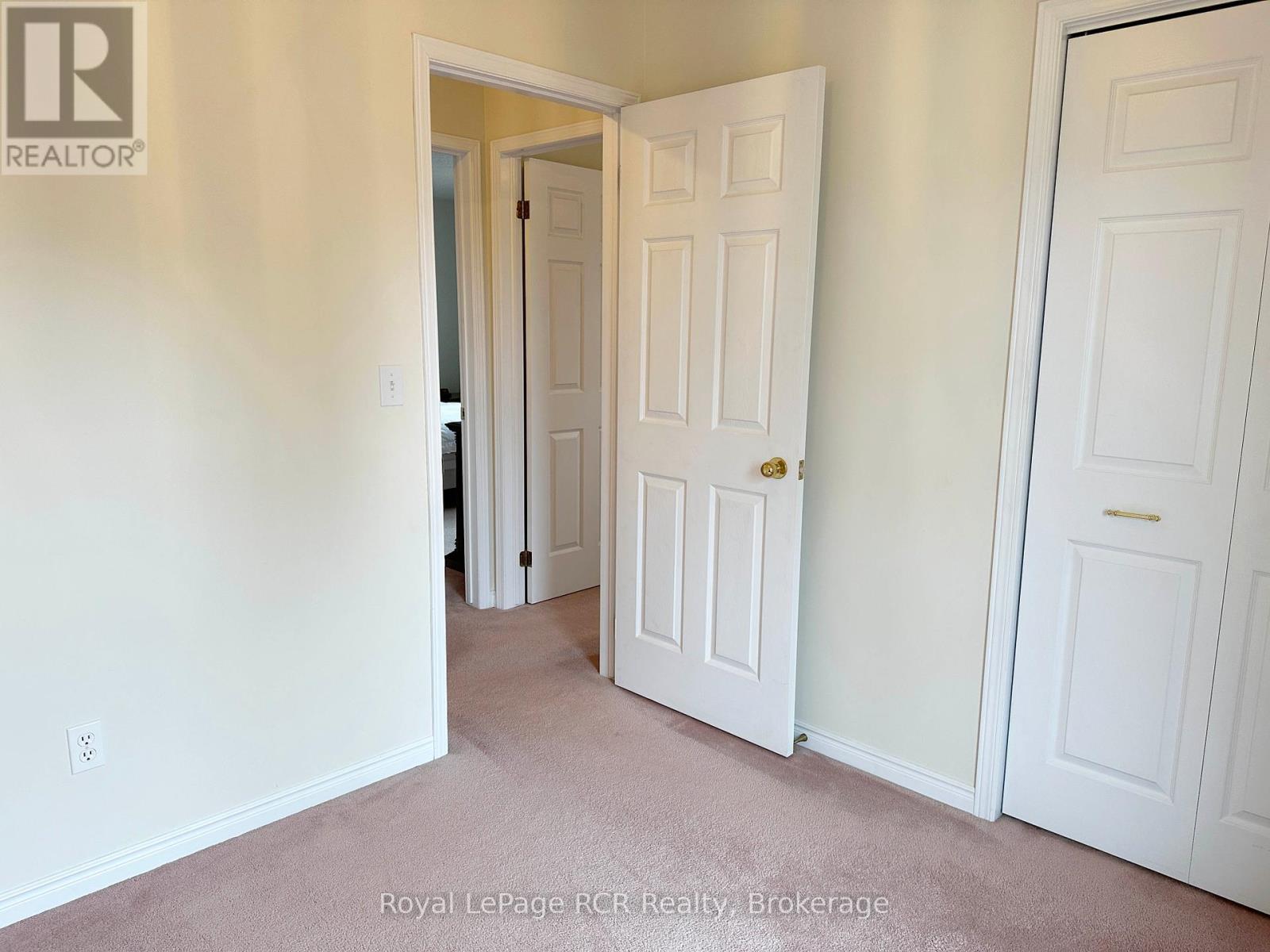 218 4th Street Crescent, Hanover, Ontario  N4N 3S2 - Photo 30 - X12085716