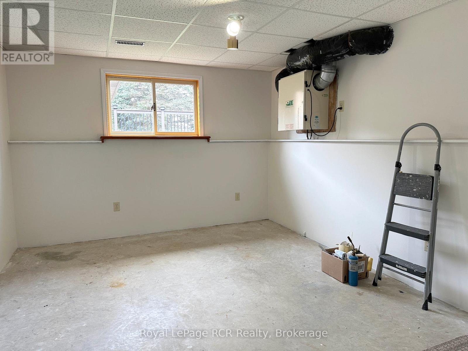 218 4th Street Crescent, Hanover, Ontario  N4N 3S2 - Photo 41 - X12085716