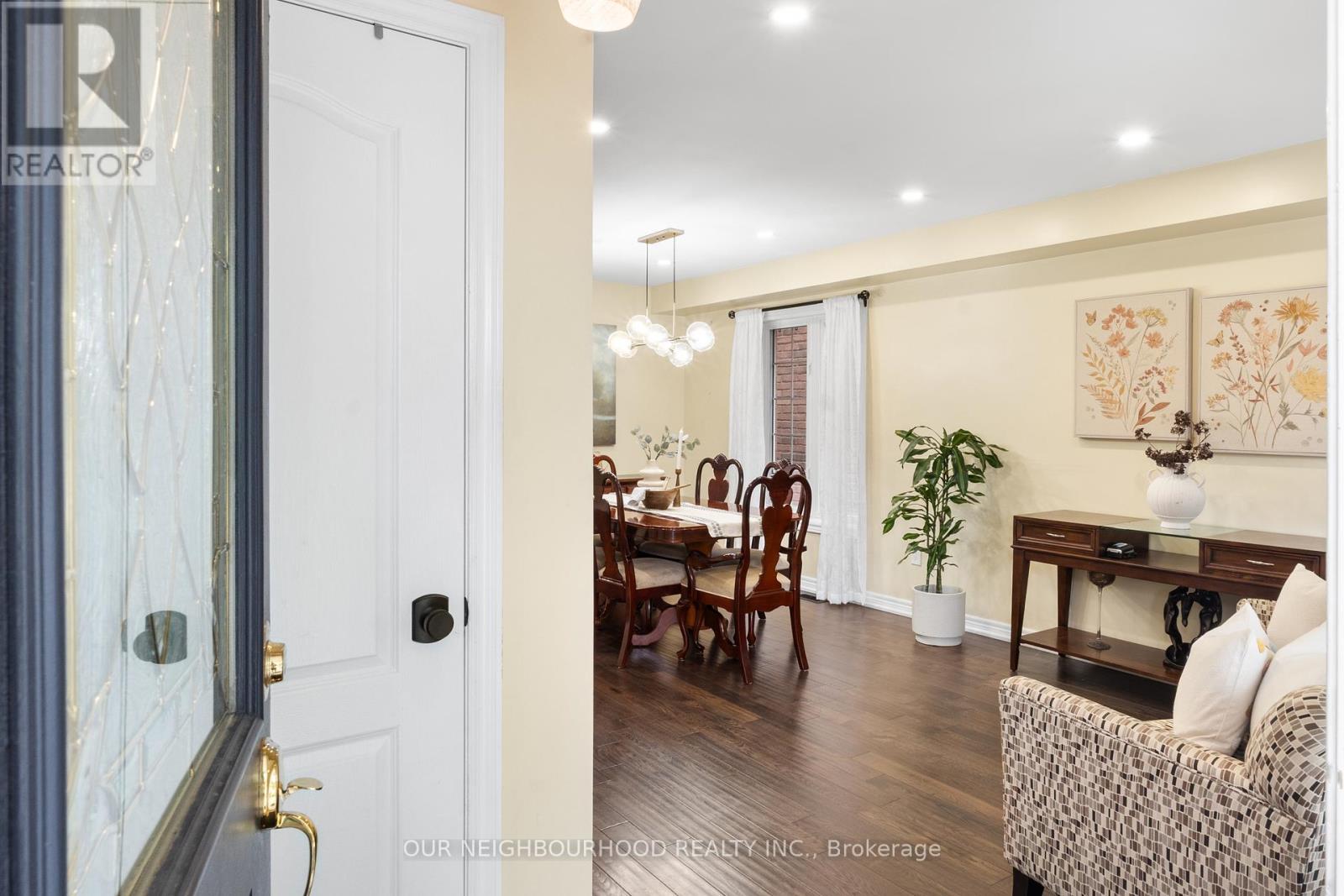 Property at 862 AUDLEY ROAD S image 3