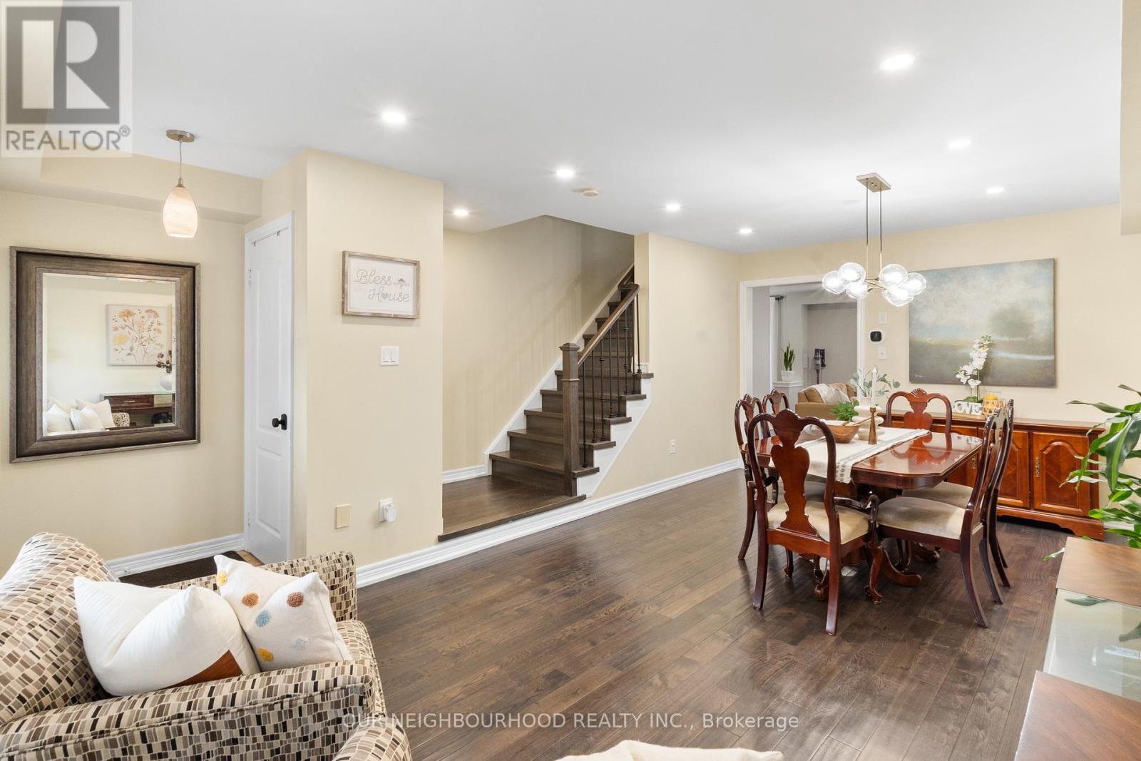Property at 862 AUDLEY ROAD S image 4