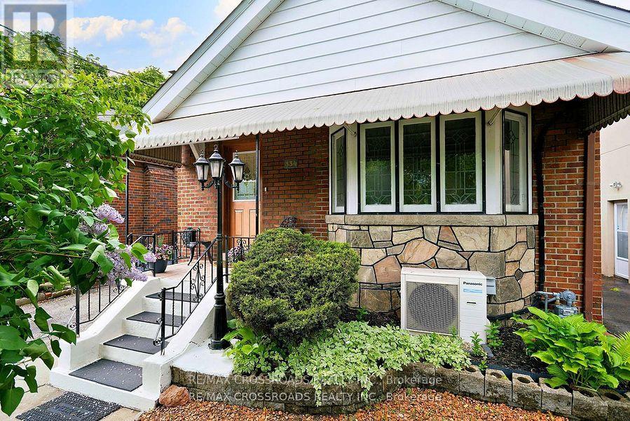 Property at 334 O'CONNOR DRIVE image 1