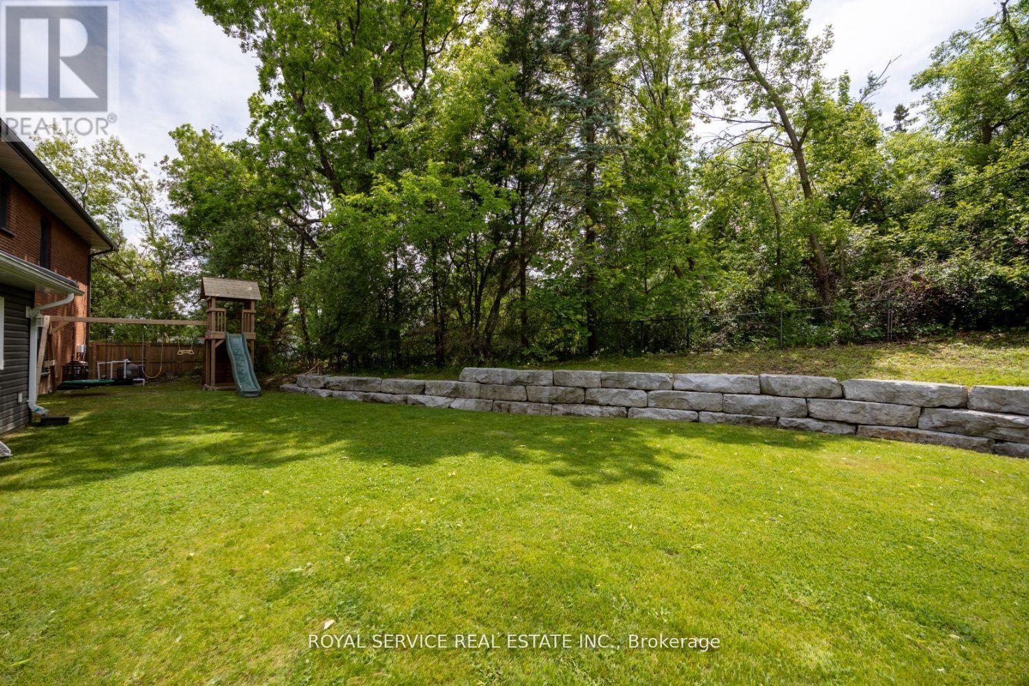Property at 47 KAWARTHA HEIGHTS BOULEVARD image 5