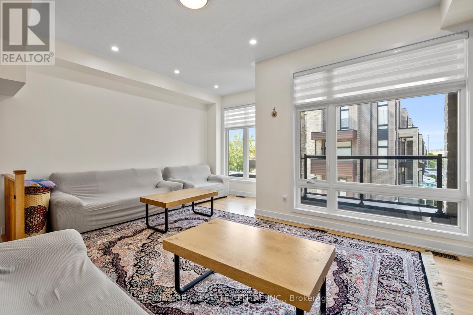 53 Benoit Street, Vaughan, Ontario  L4H 4R3 - Photo 11 - N12275655