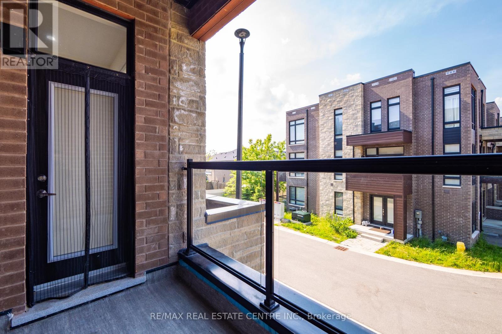 53 Benoit Street, Vaughan, Ontario  L4H 4R3 - Photo 12 - N12275655