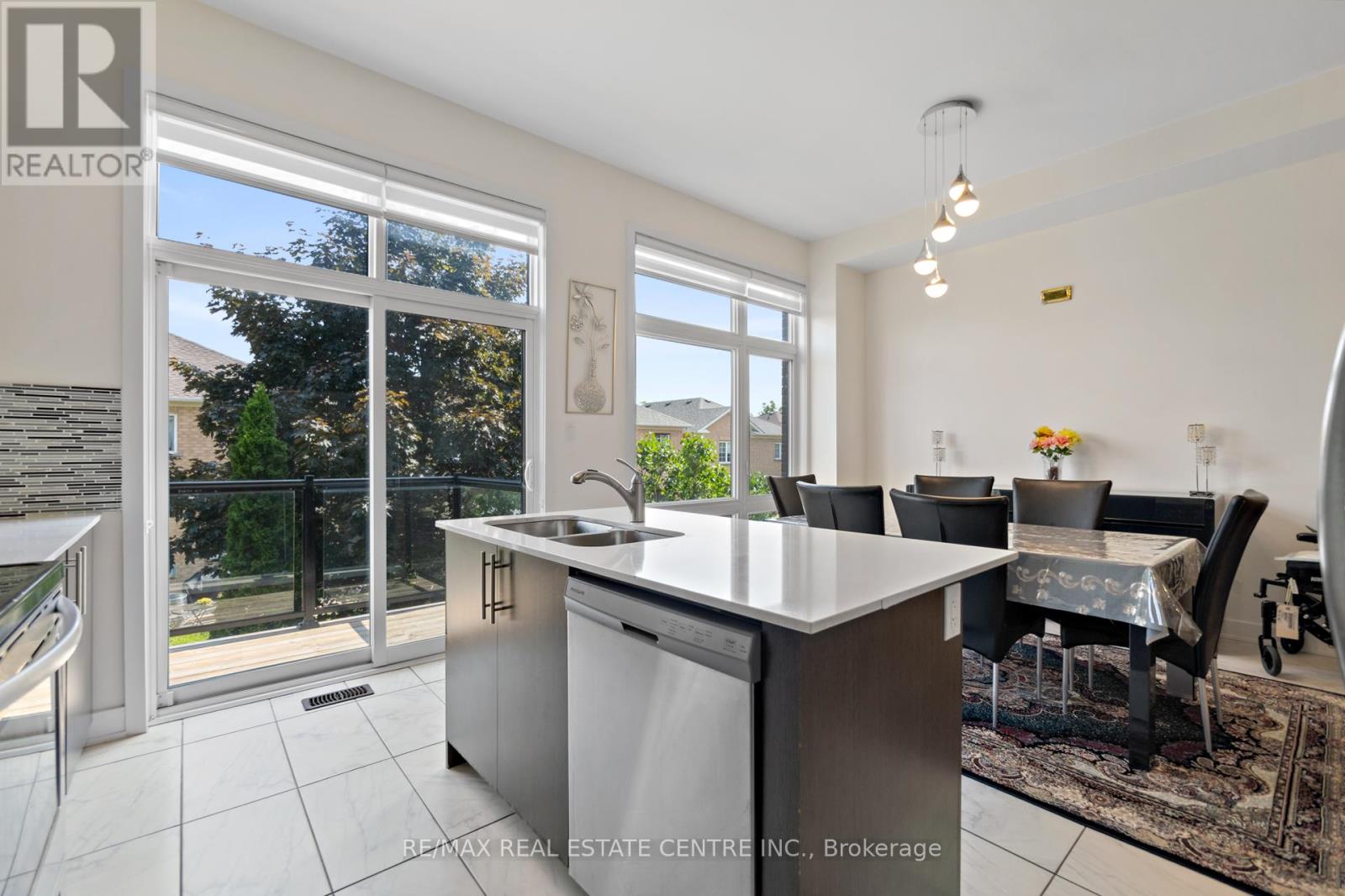 53 Benoit Street, Vaughan, Ontario  L4H 4R3 - Photo 16 - N12275655
