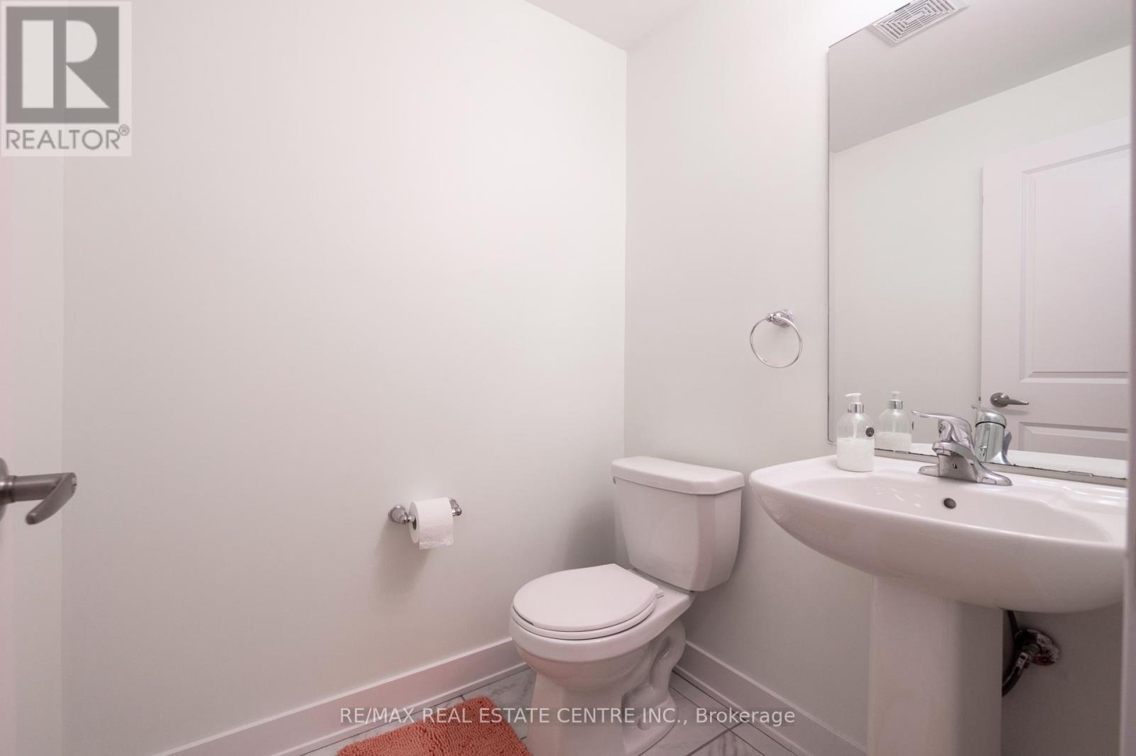 Property at 53 BENOIT STREET image 5