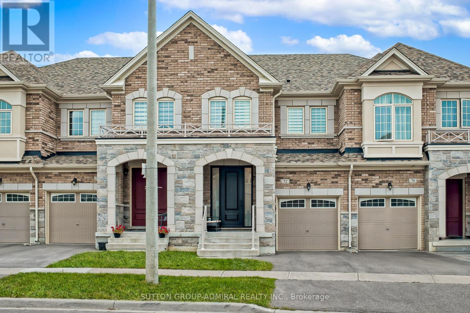 Property at 72 DRIZZEL CRESCENT image 2