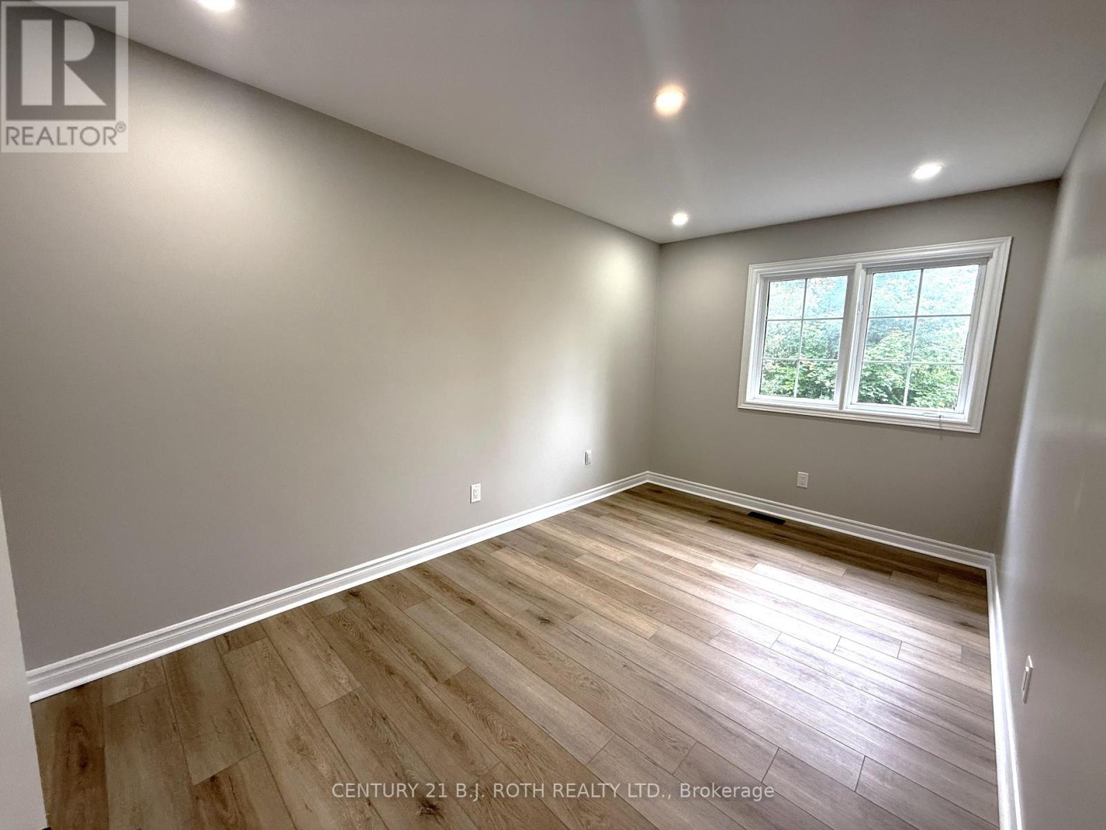 2155 Raynor Court, Innisfil (Alcona), Ontario  L0L 2M0 - Photo 18 - N12275838