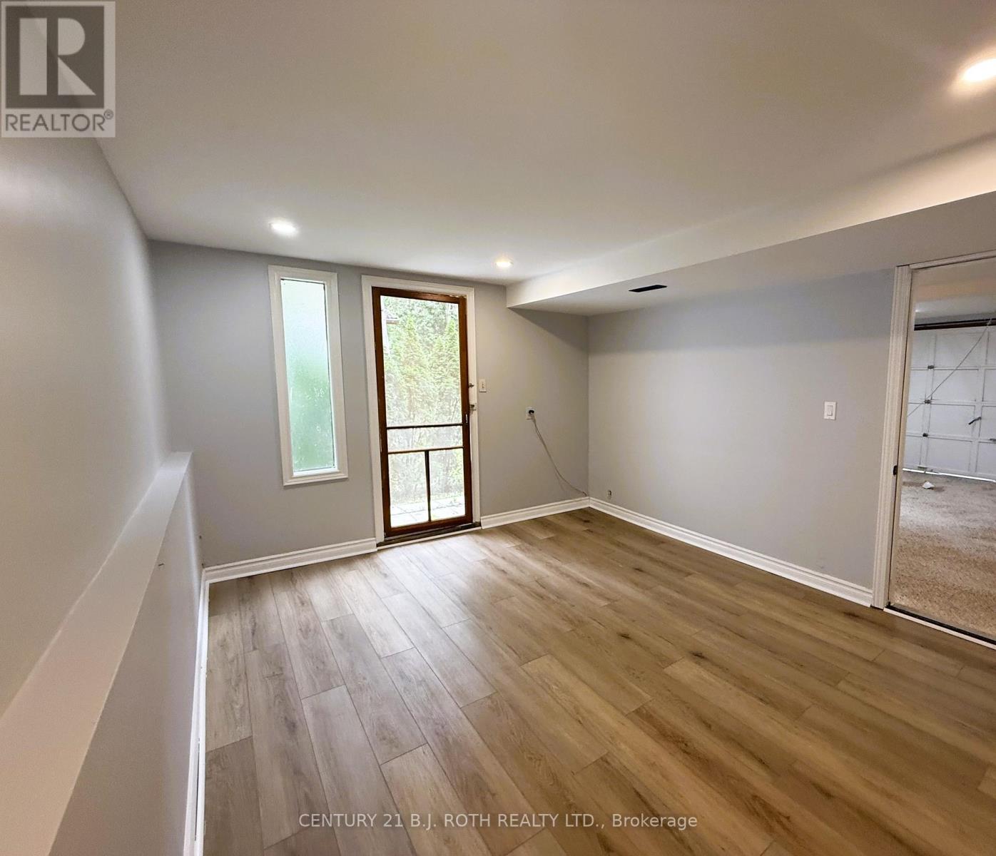2155 Raynor Court, Innisfil (Alcona), Ontario  L0L 2M0 - Photo 26 - N12275838