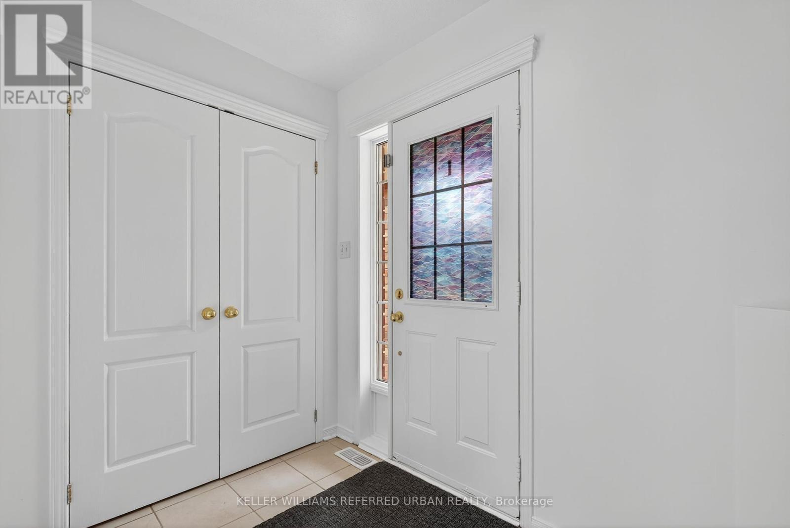 67 Ruffet Drive, Barrie, Ontario  L4N 0N8 - Photo 6 - S12275801