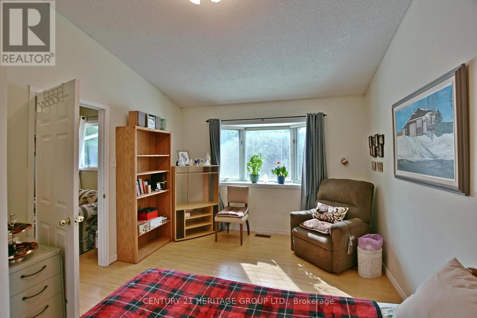 6 - 410 Thomas Street, Clearview, Ontario  L0M 1S0 - Photo 14 - S12275879
