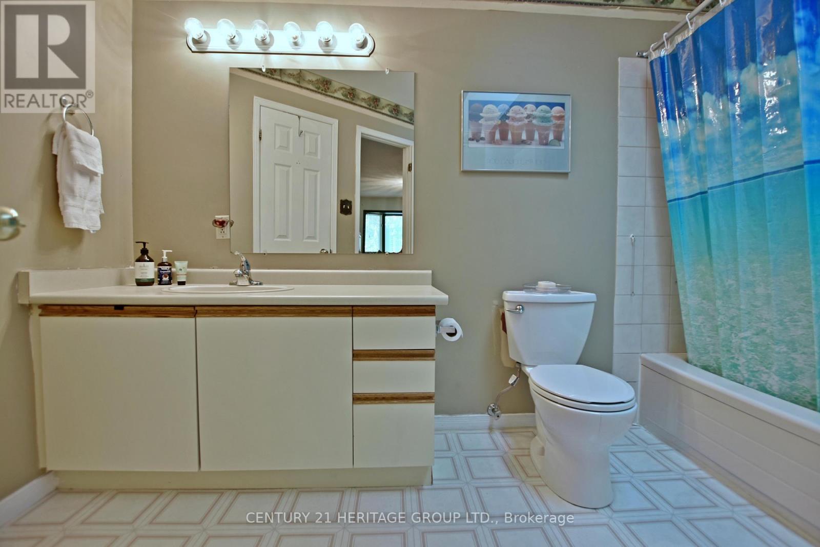 6 - 410 Thomas Street, Clearview, Ontario  L0M 1S0 - Photo 17 - S12275879