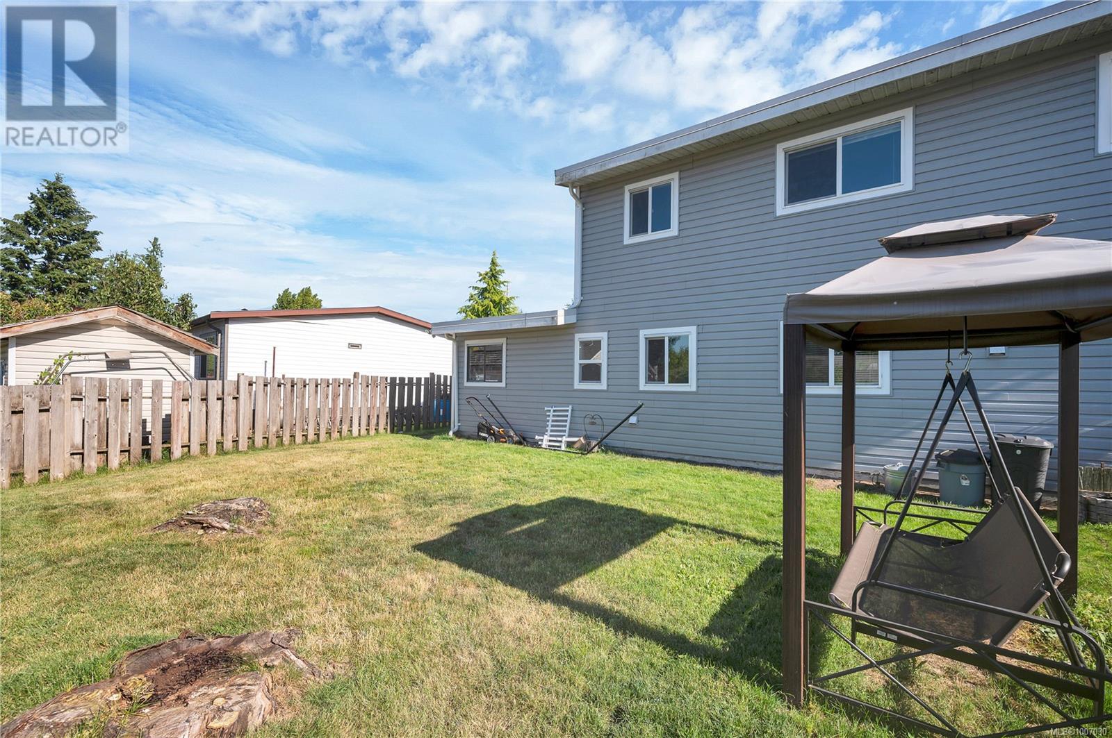 925 Watson Cres, Campbell River, British Columbia  V9W 5N4 - Photo 3 - 1007030