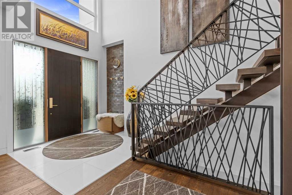 Property at 5830 45 Avenue image 2