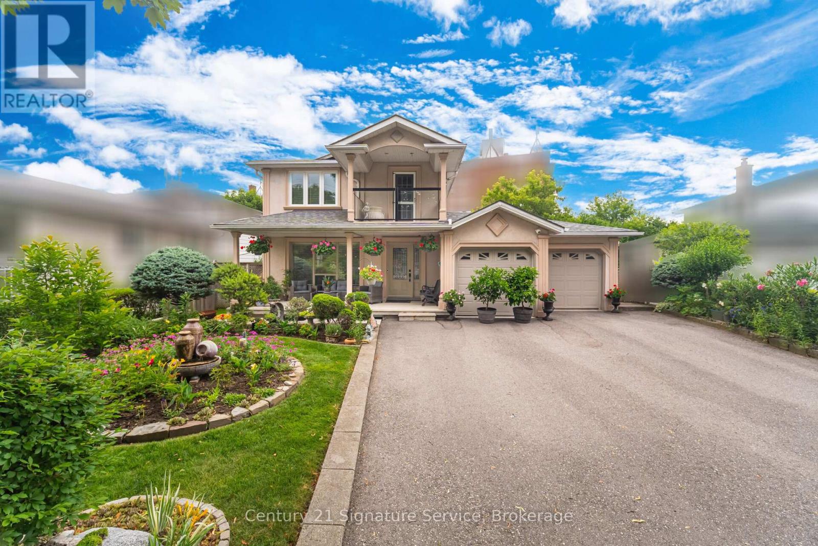 Property at 512 SELSEY DRIVE image 2