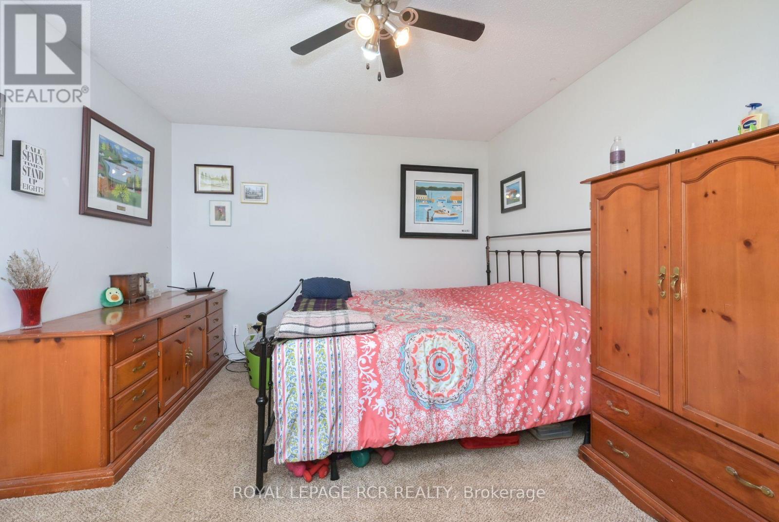 14007 Fifth Line, Halton Hills, Ontario  L0P 1H0 - Photo 10 - W12275712