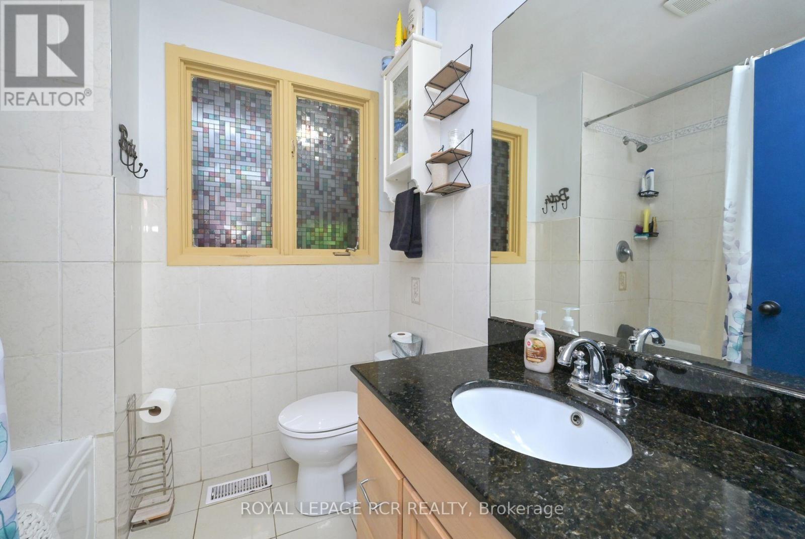 14007 Fifth Line, Halton Hills, Ontario  L0P 1H0 - Photo 13 - W12275712