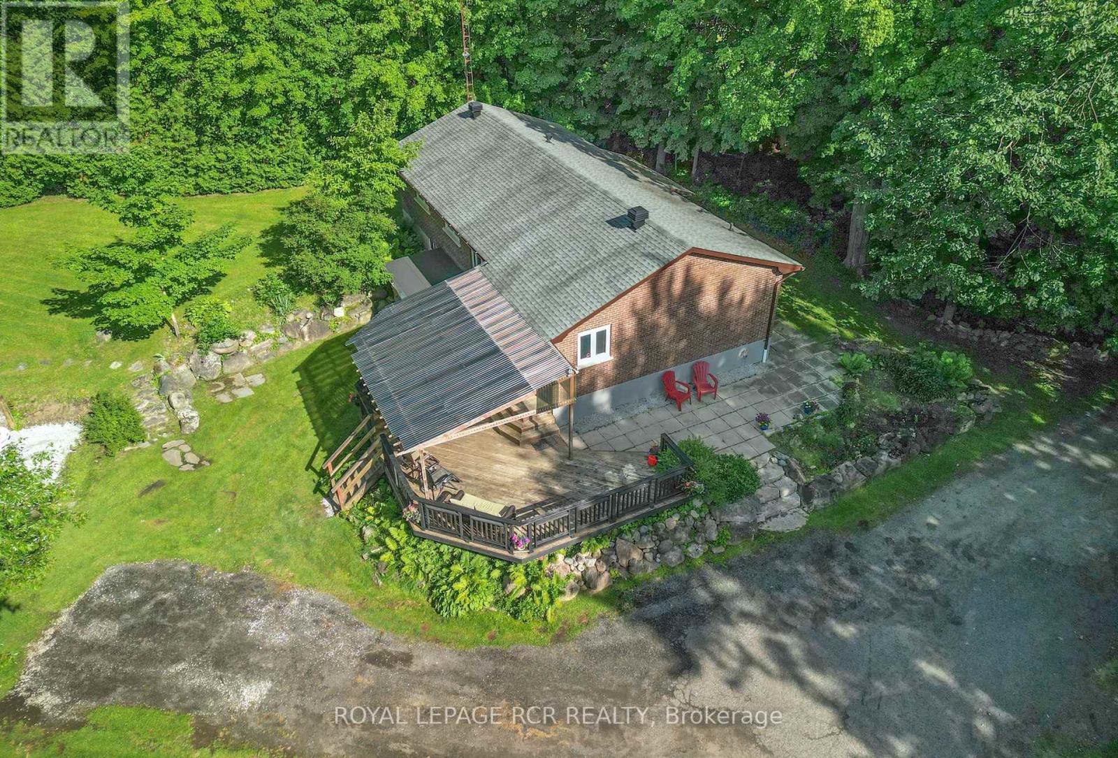 14007 Fifth Line, Halton Hills, Ontario  L0P 1H0 - Photo 31 - W12275712