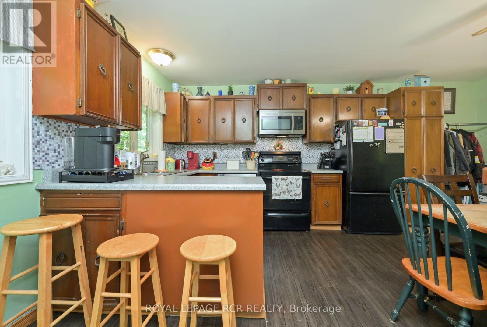 14007 Fifth Line, Halton Hills, Ontario  L0P 1H0 - Photo 5 - W12275712
