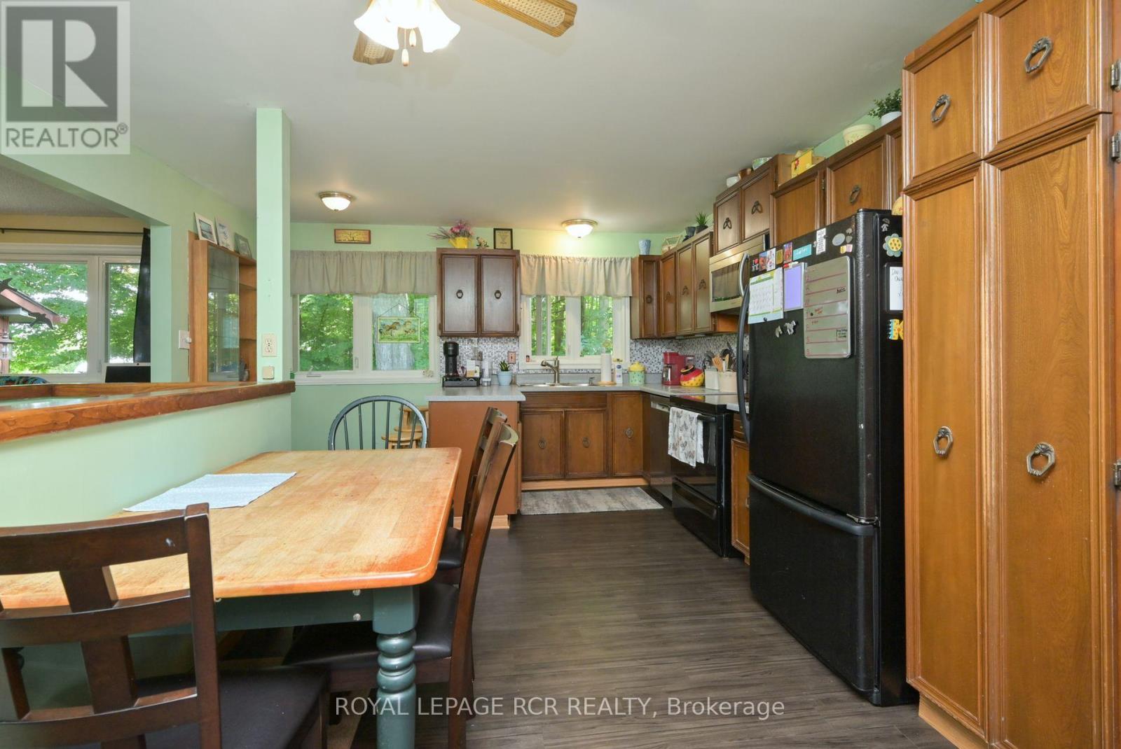 14007 Fifth Line, Halton Hills, Ontario  L0P 1H0 - Photo 7 - W12275712