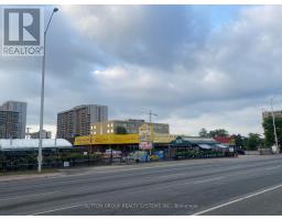 1729 QUEEN STREET E, Brampton, Ontario