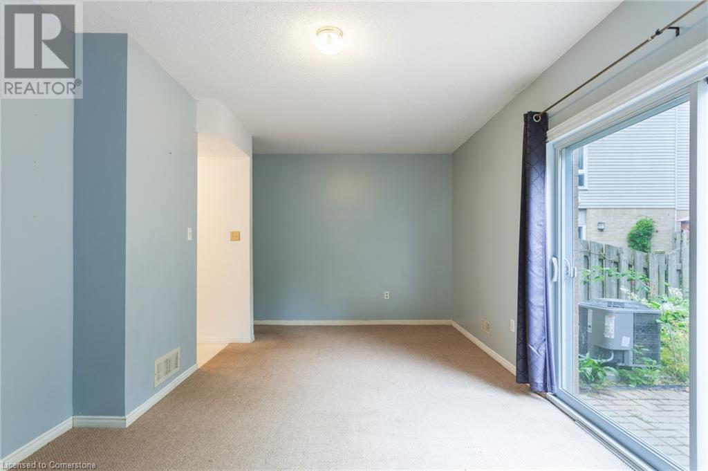 Photo 11 of 35 for 1990 Wavell Street Unit# 25