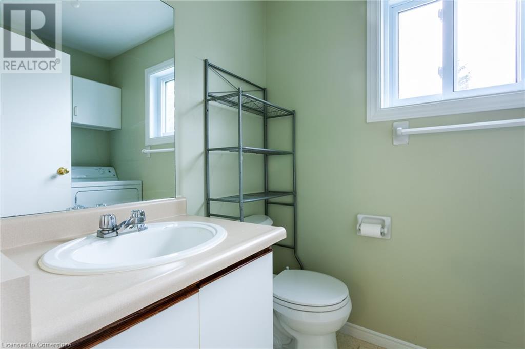 Photo 20 of 35 for 1990 Wavell Street Unit# 25