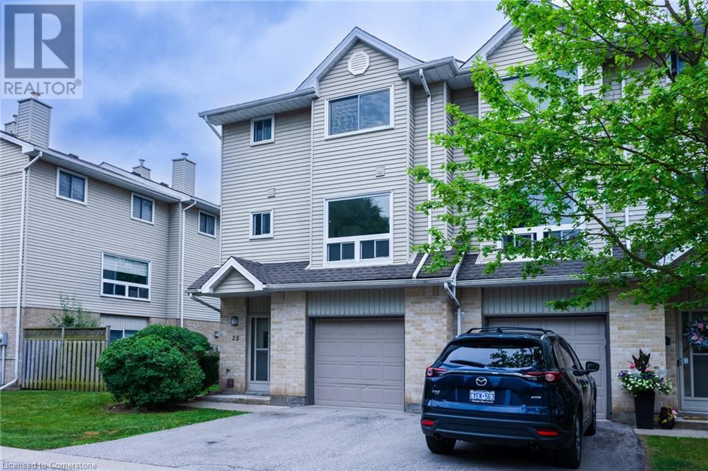 Photo 4 of 35 for 1990 Wavell Street Unit# 25