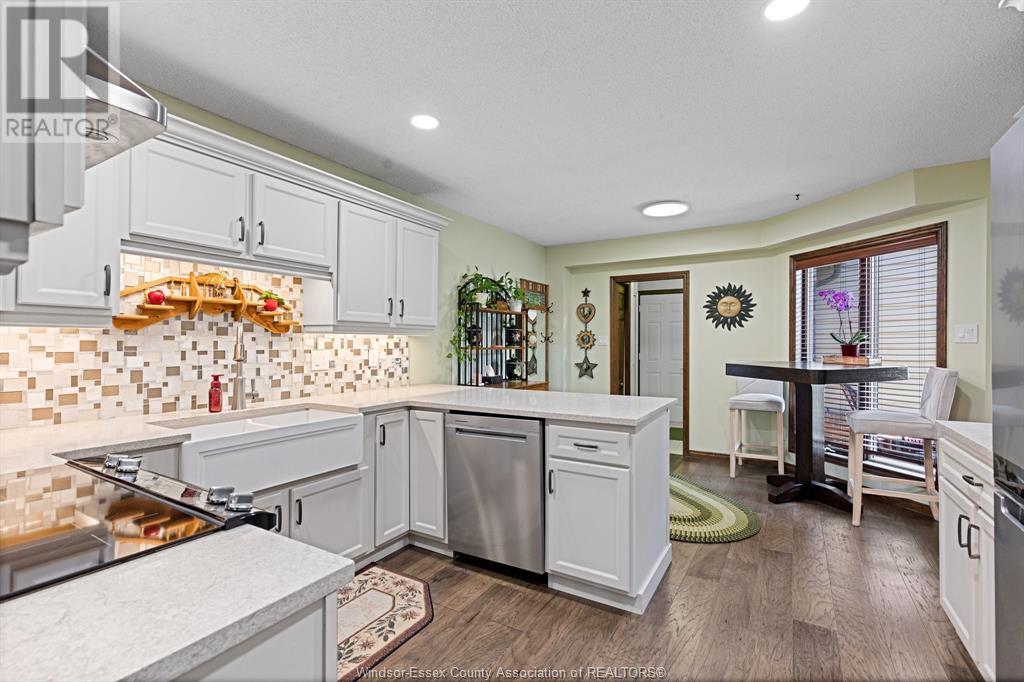 29 Fairway, Amherstburg, Ontario  N9V 3T5 - Photo 4 - 25017526