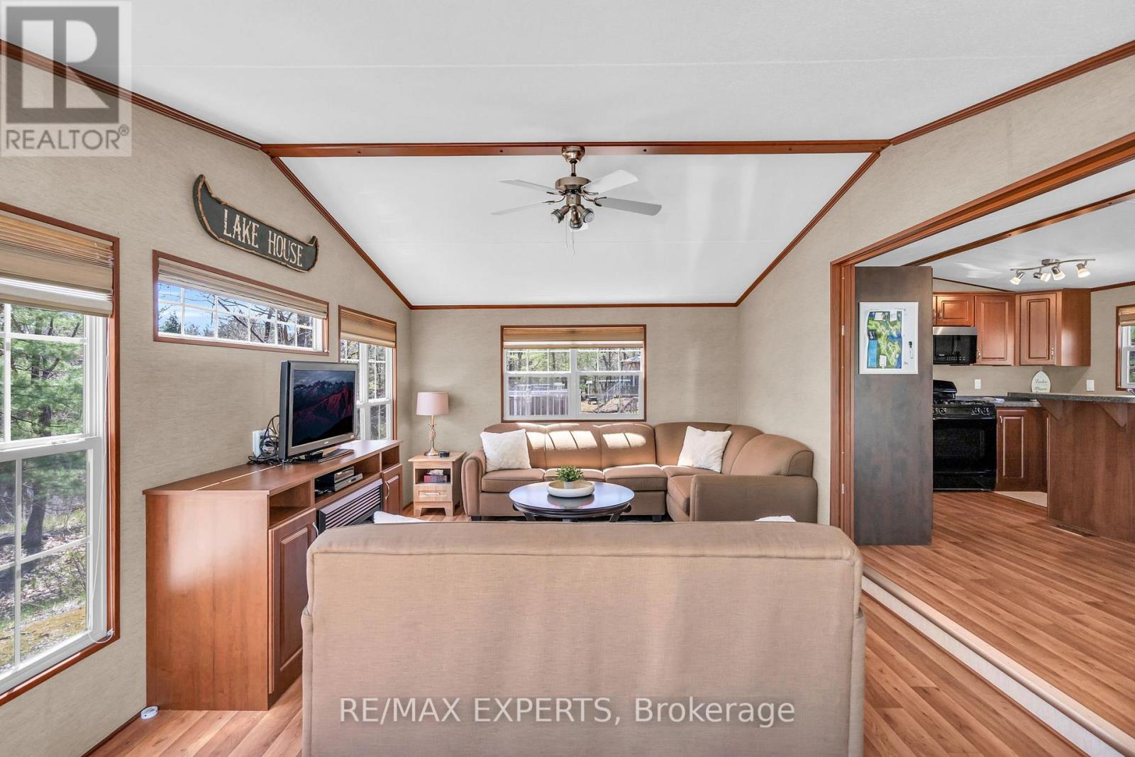 8 - 1336 S Morrison Lake Road, Gravenhurst (Wood (Gravenhurst)), Ontario  P0E 1G0 - Photo 20 - X12275841