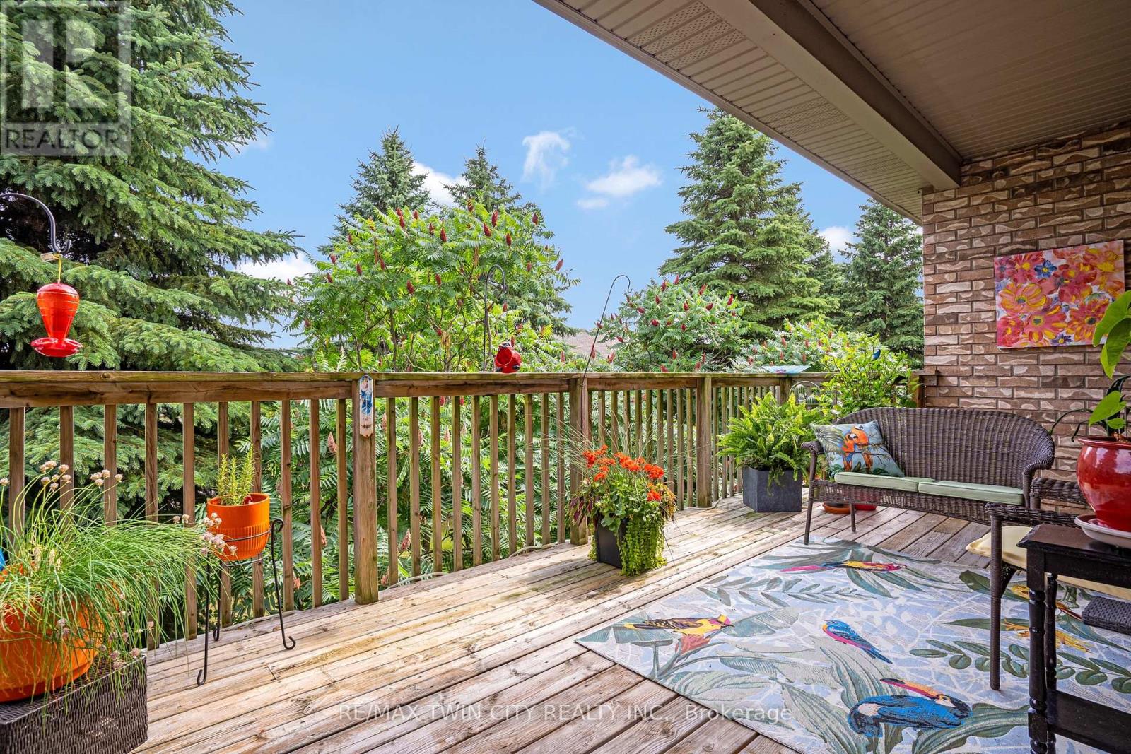Property at 46 - 20 ISHERWOOD AVENUE image 2