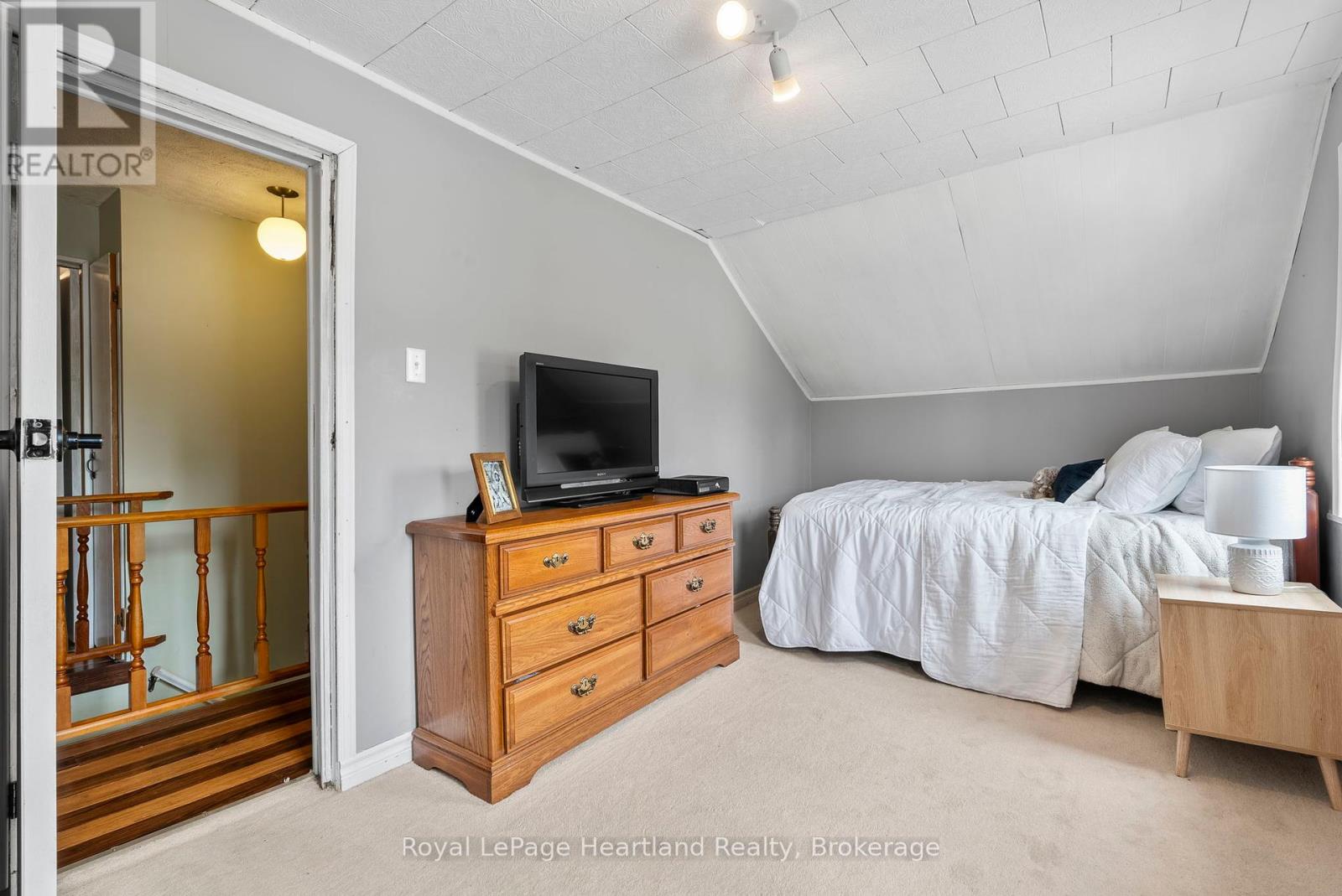 33 Allan Street, Minto, Ontario  N0G 1M0 - Photo 16 - X12232020