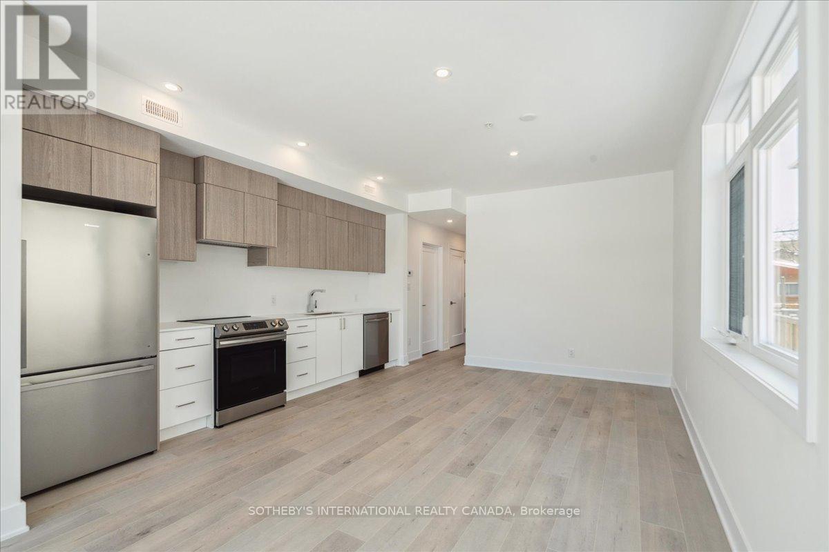 Property at 683 MELBOURNE AVENUE image 4
