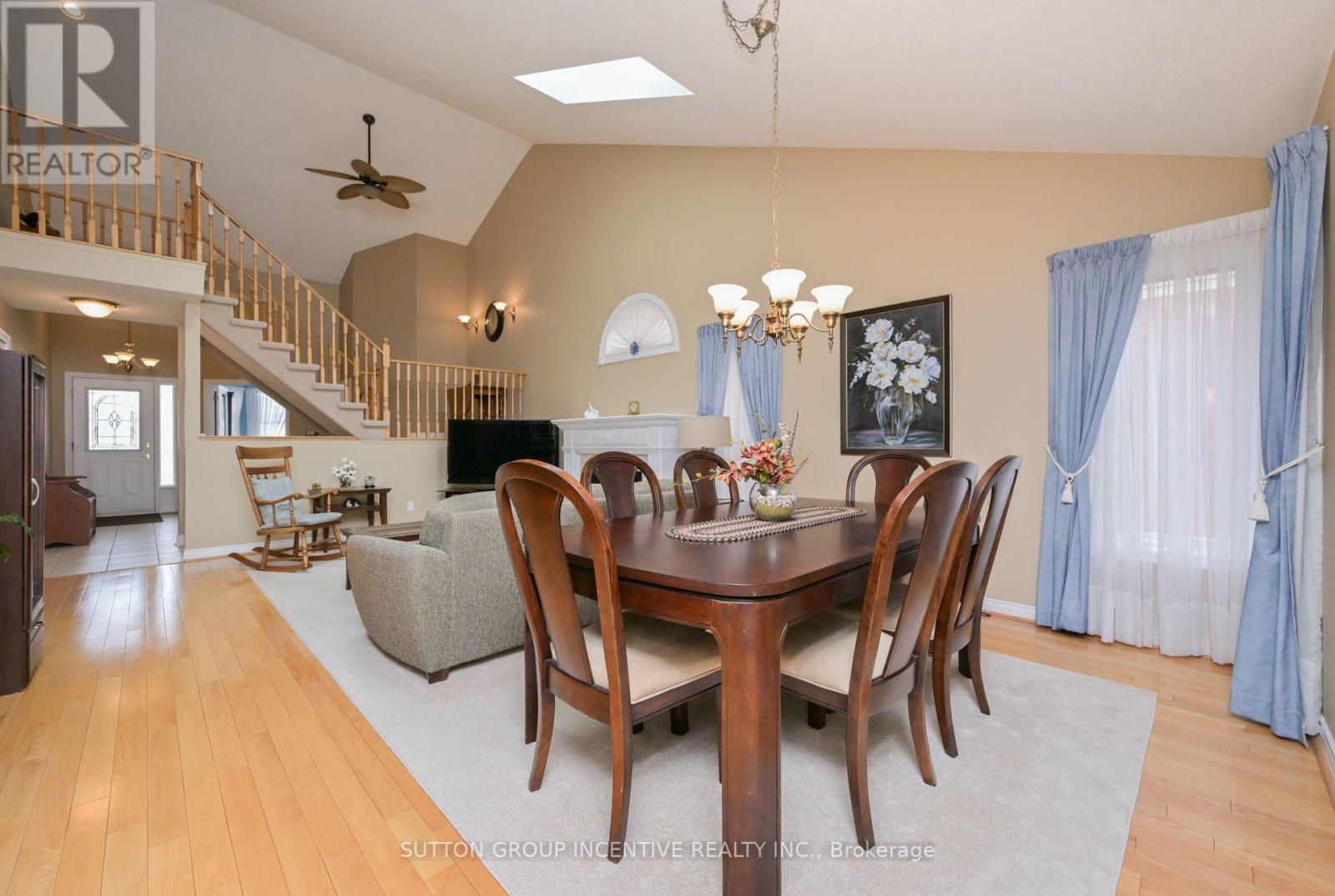 Property at 23 BRIAR GATE WAY image 5