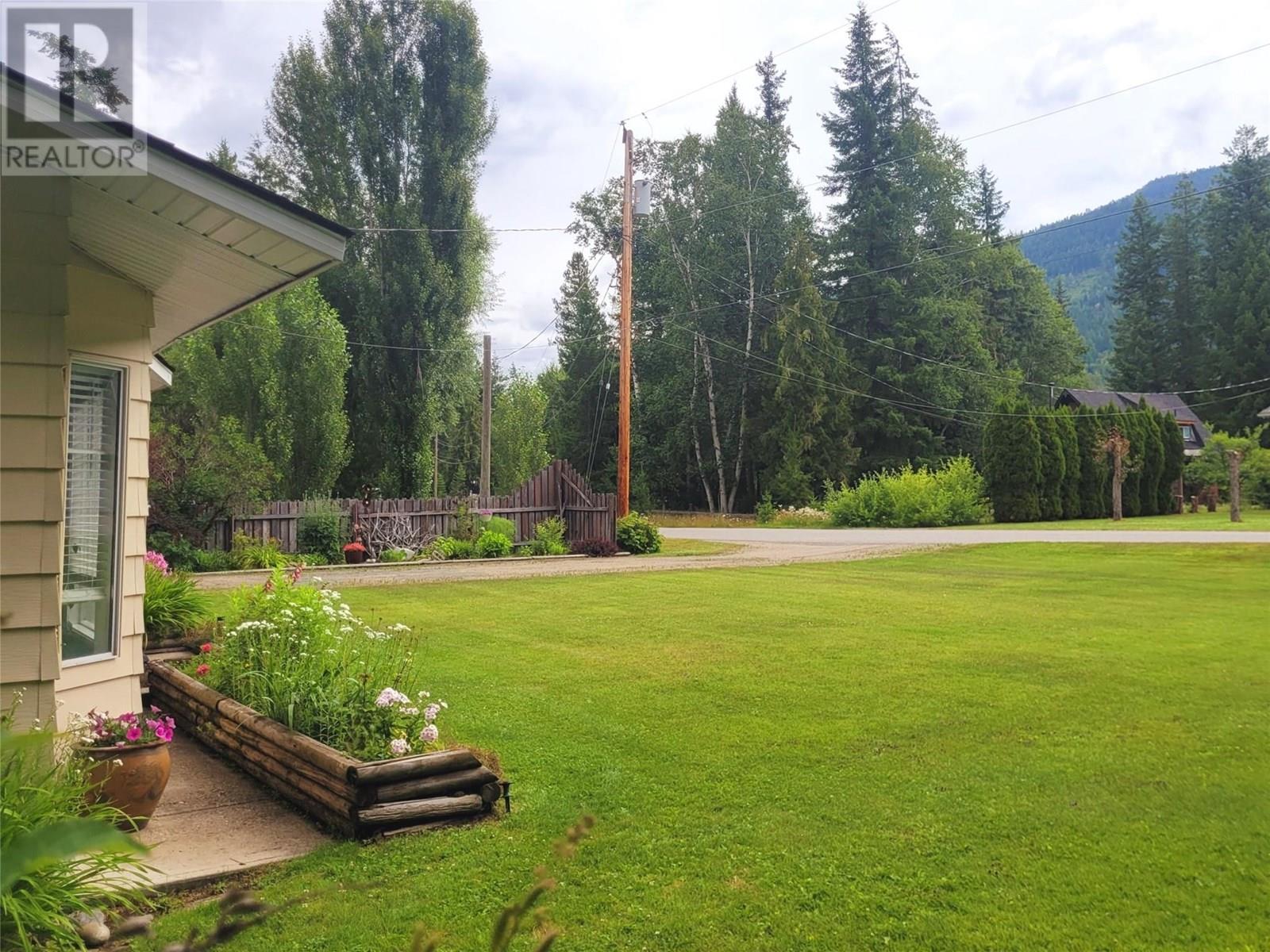 1249 Thompson Drive, Clearwater, British Columbia  V0E 1N0 - Photo 36 - 10355461