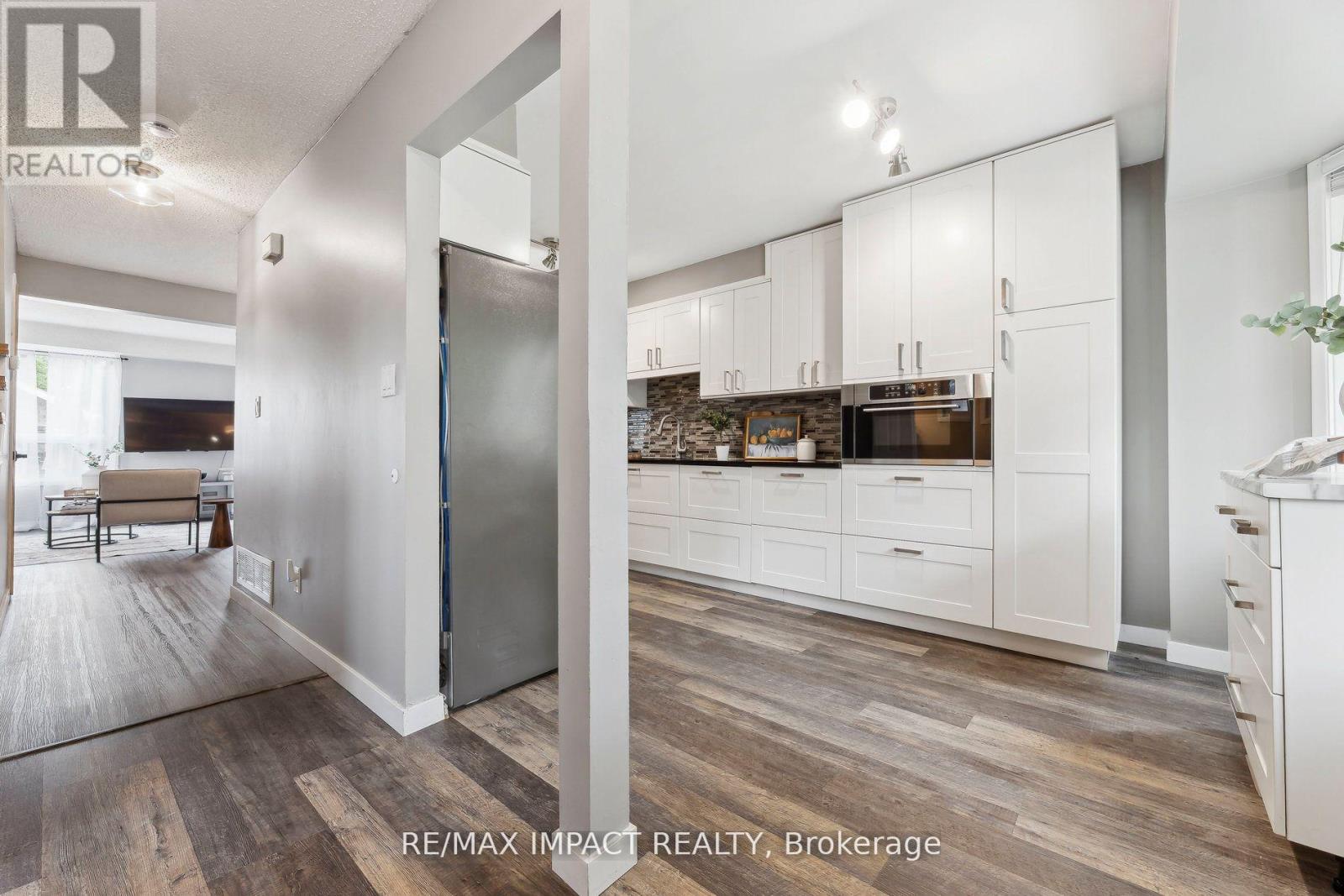 Property at 27 PROUT DRIVE image 4