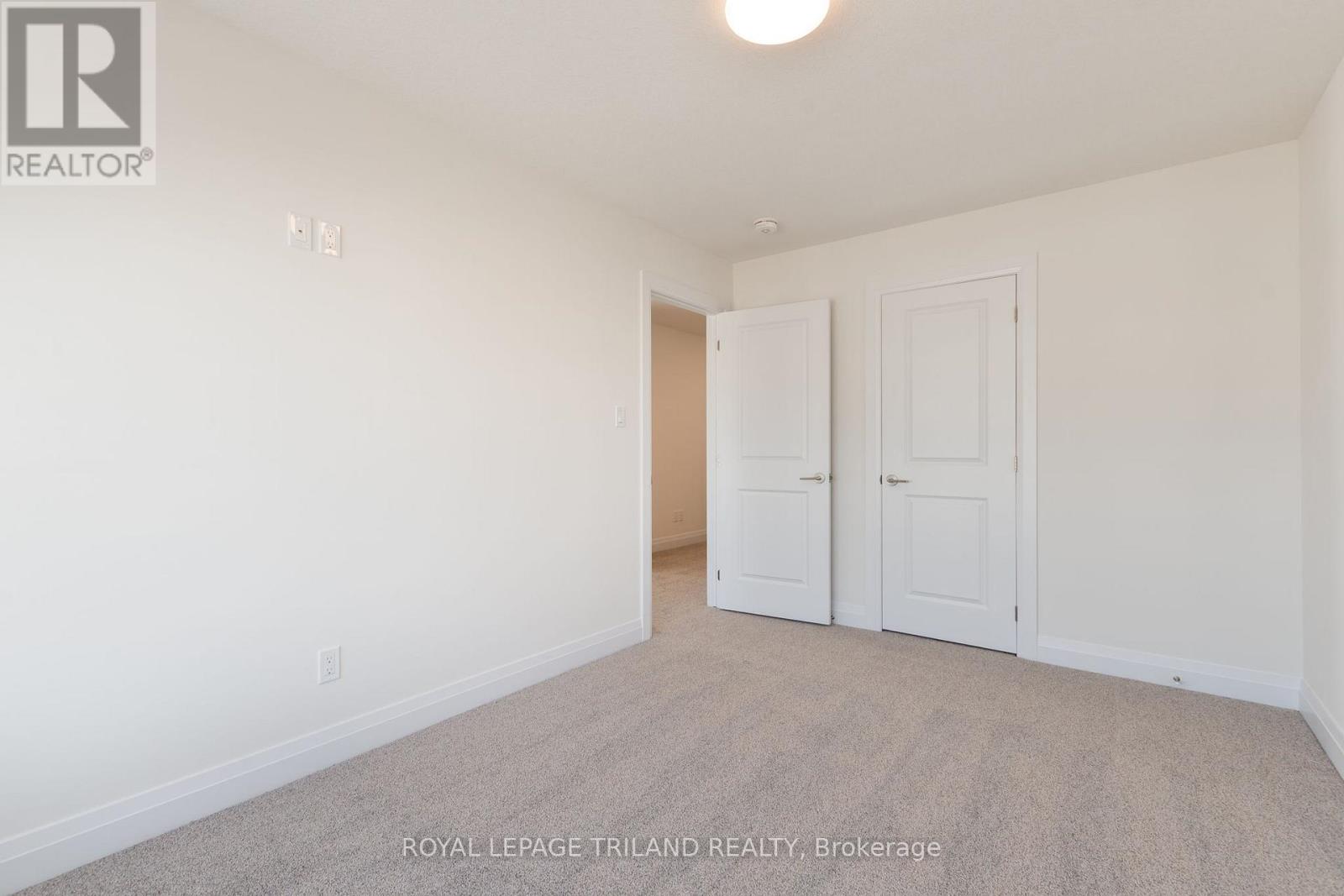 20 - 101 Swales Avenue, Strathroy-Caradoc (Sw), Ontario  N7G 0C1 - Photo 24 - X12276167