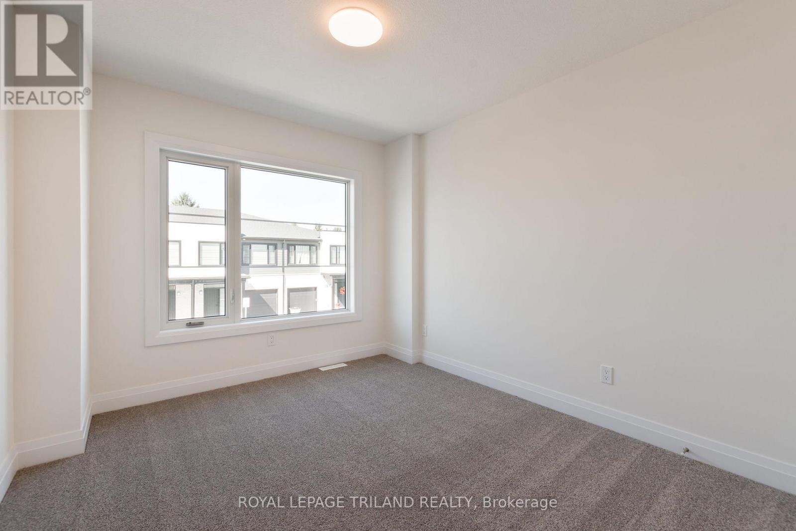 20 - 101 Swales Avenue, Strathroy-Caradoc (Sw), Ontario  N7G 0C1 - Photo 25 - X12276167
