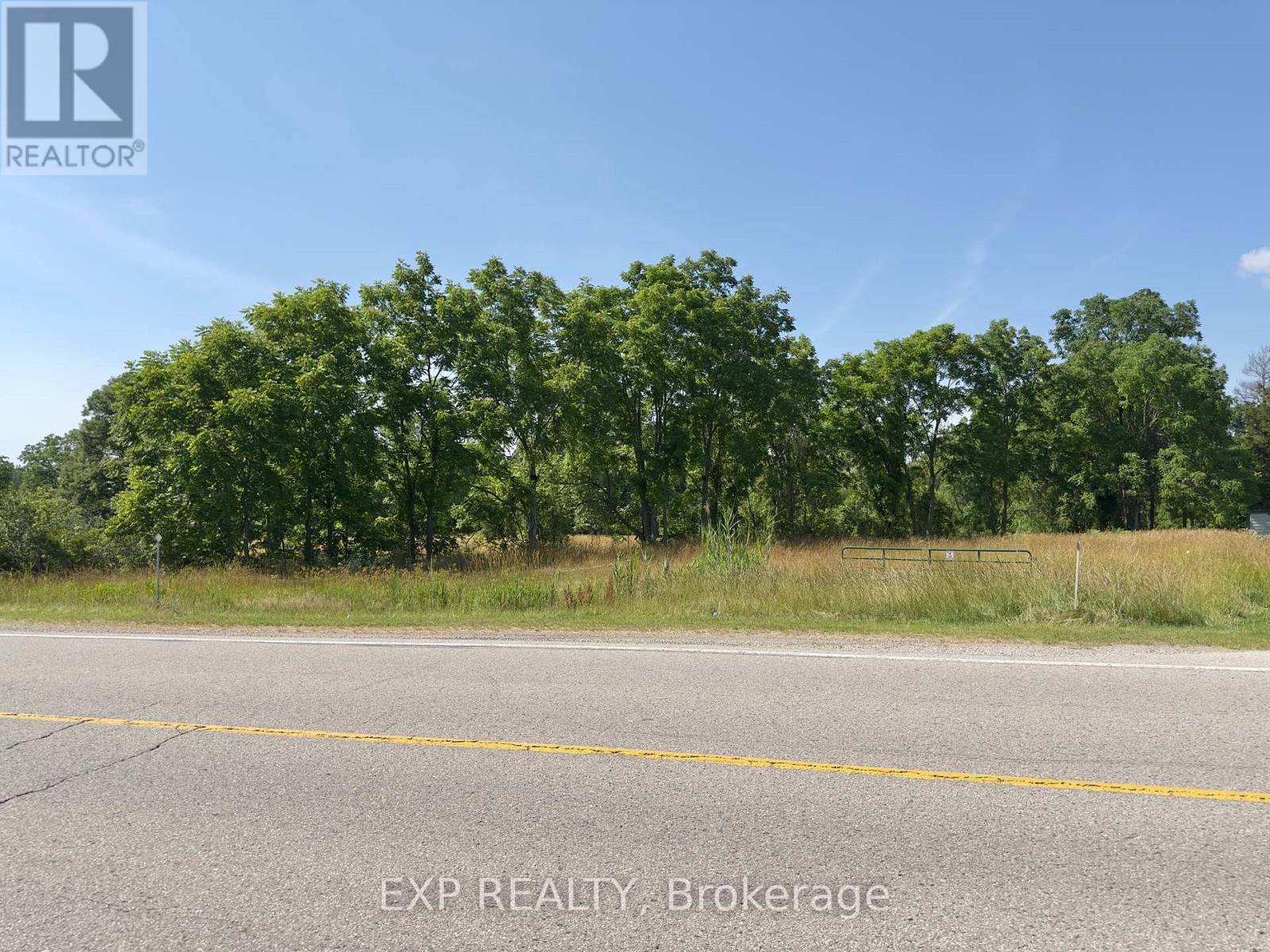 7128 Egremont Road, Warwick, Ontario  N0M 2S0 - Photo 2 - X12276243