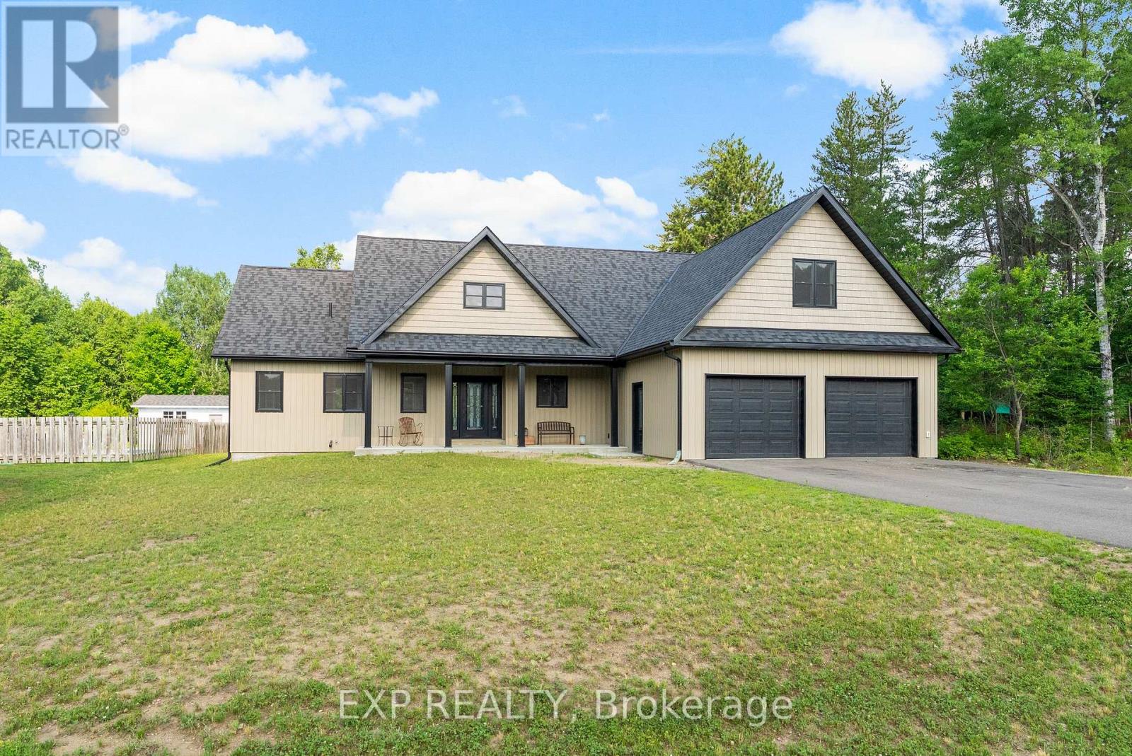 51 YANTHA CRESCENT, Madawaska Valley, Ontario