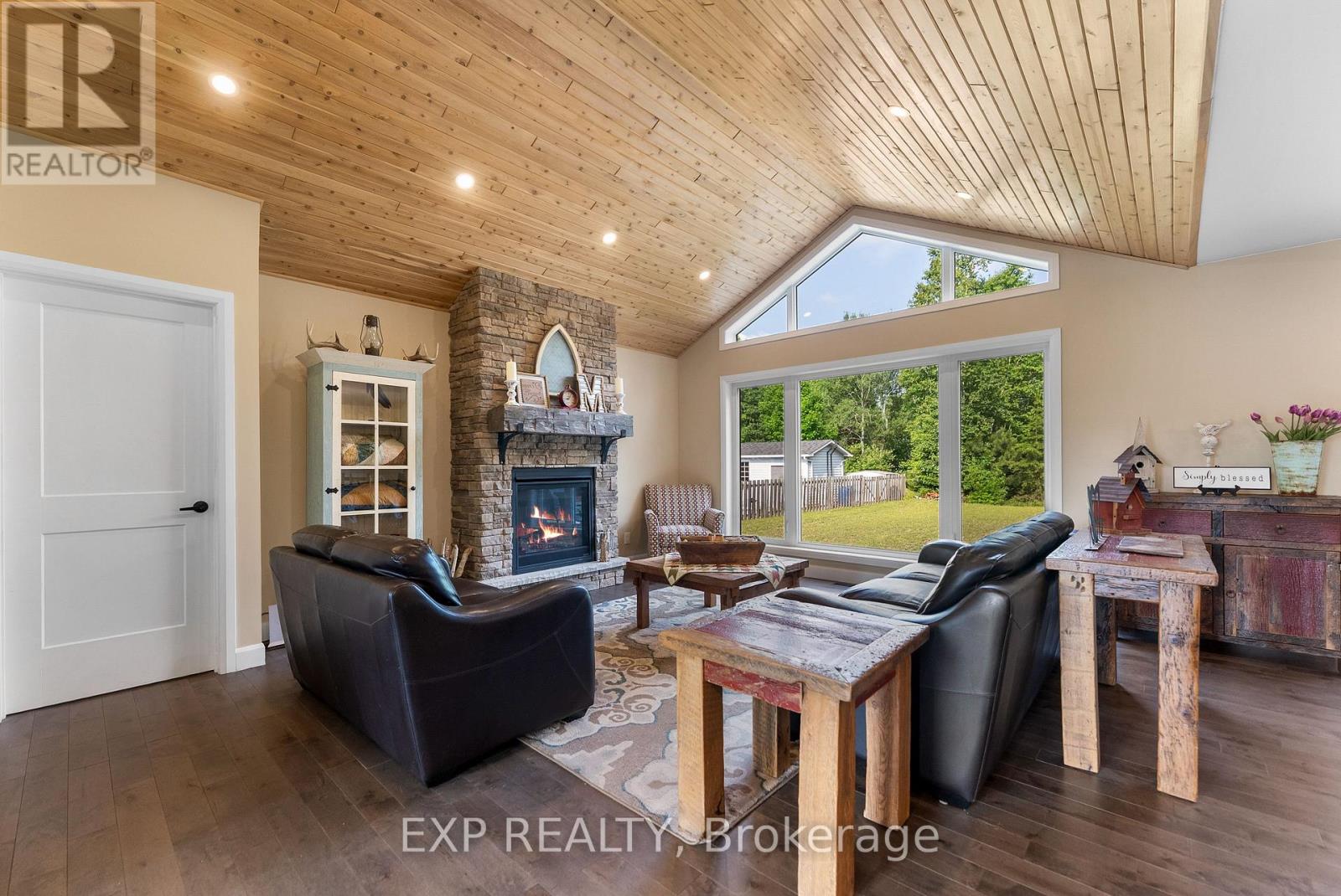 51 Yantha Crescent, Madawaska Valley, Ontario  K0J 1B0 - Photo 11 - X12276180