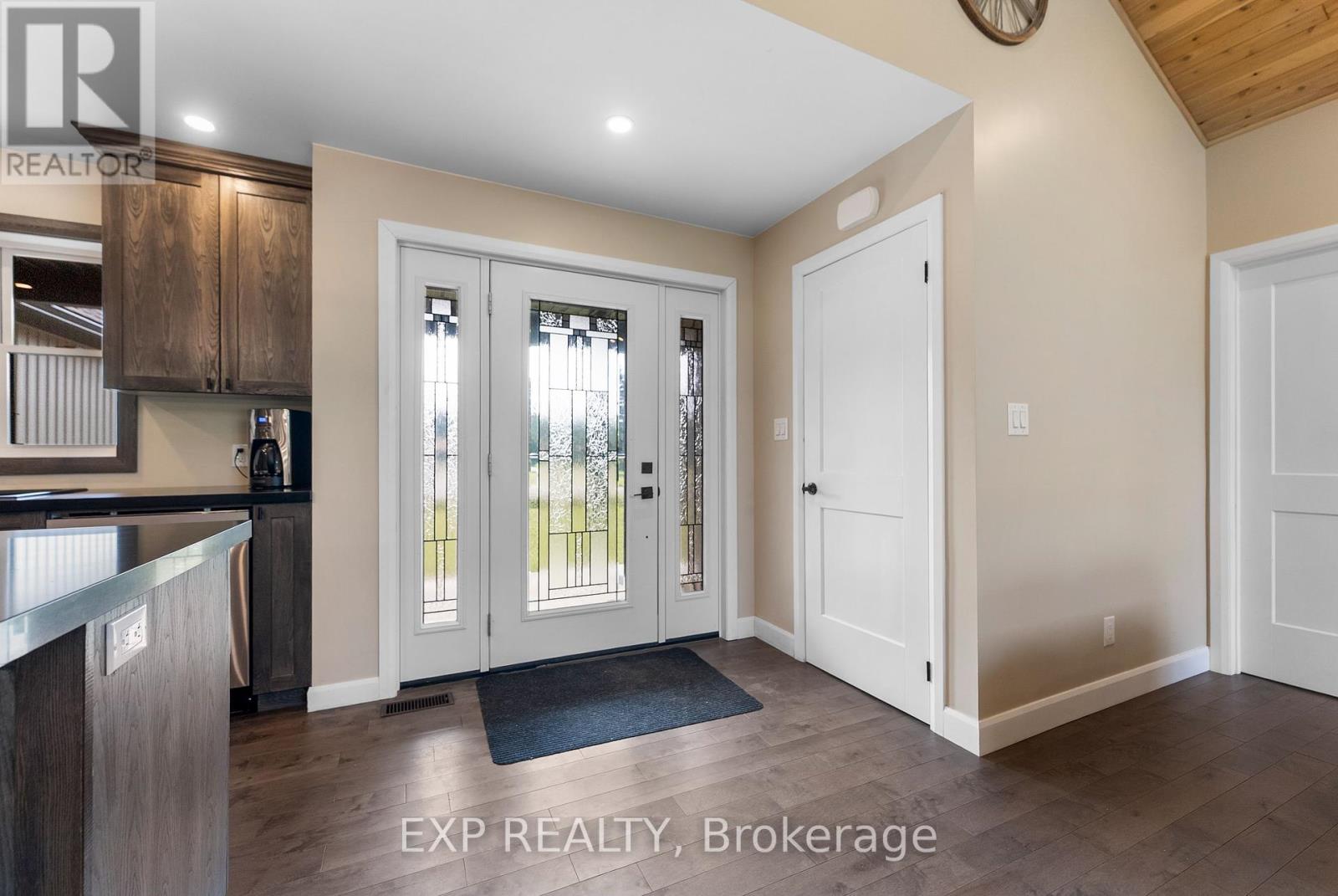 51 Yantha Crescent, Madawaska Valley, Ontario  K0J 1B0 - Photo 4 - X12276180