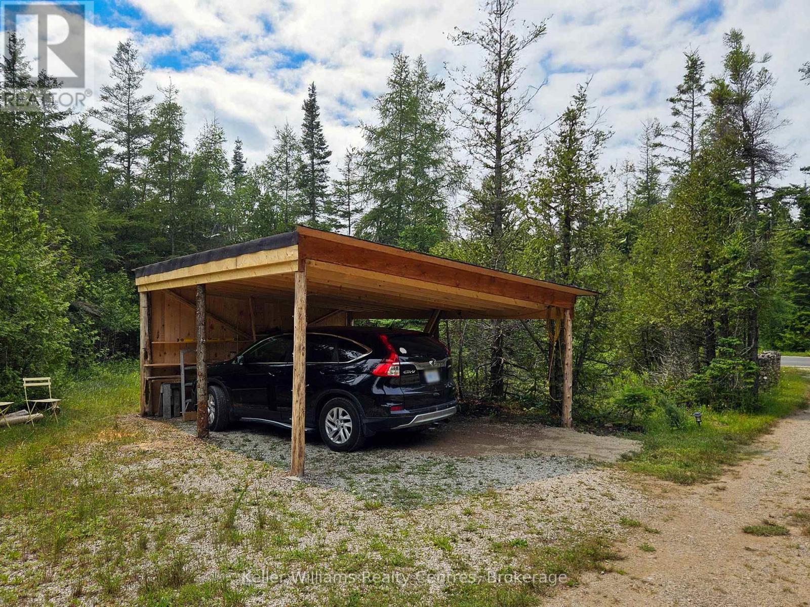 292 Whiskey Harbour Road, Northern Bruce Peninsula, Ontario  N0H 2T0 - Photo 19 - X12271482