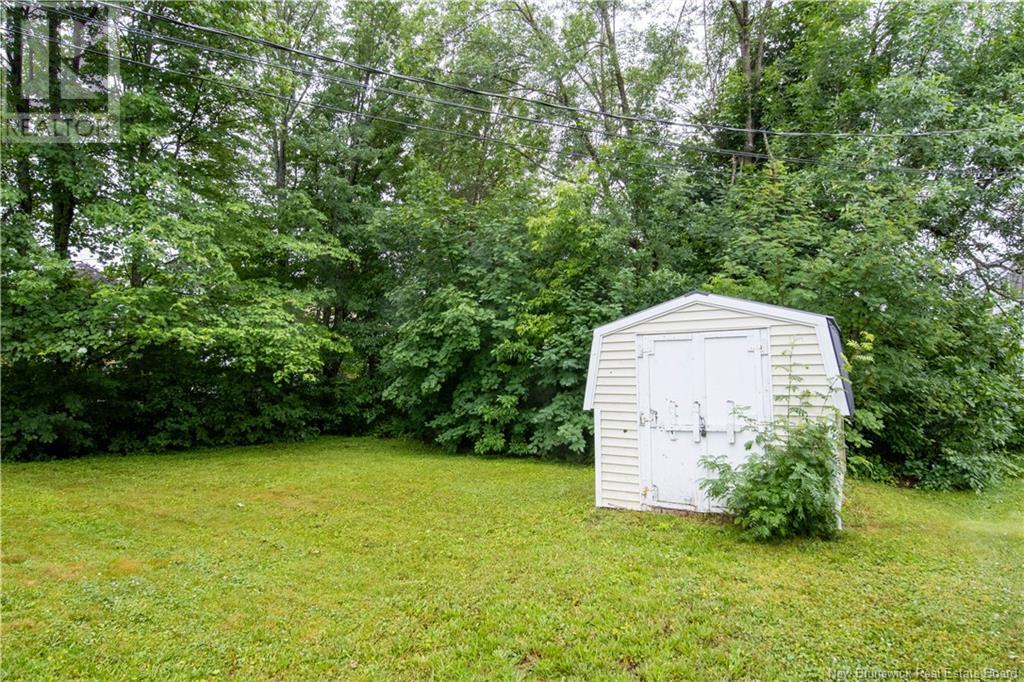 Property at 26 Westview Terrace image 3