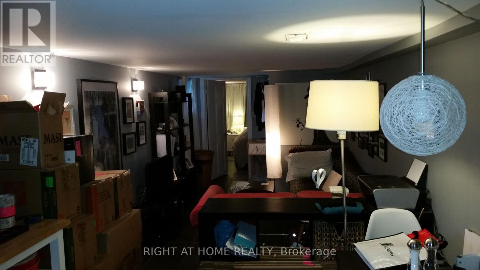 Lower - 23 Lumbervale Avenue, Toronto, Ontario  M6H 1C7 - Photo 6 - C12276104