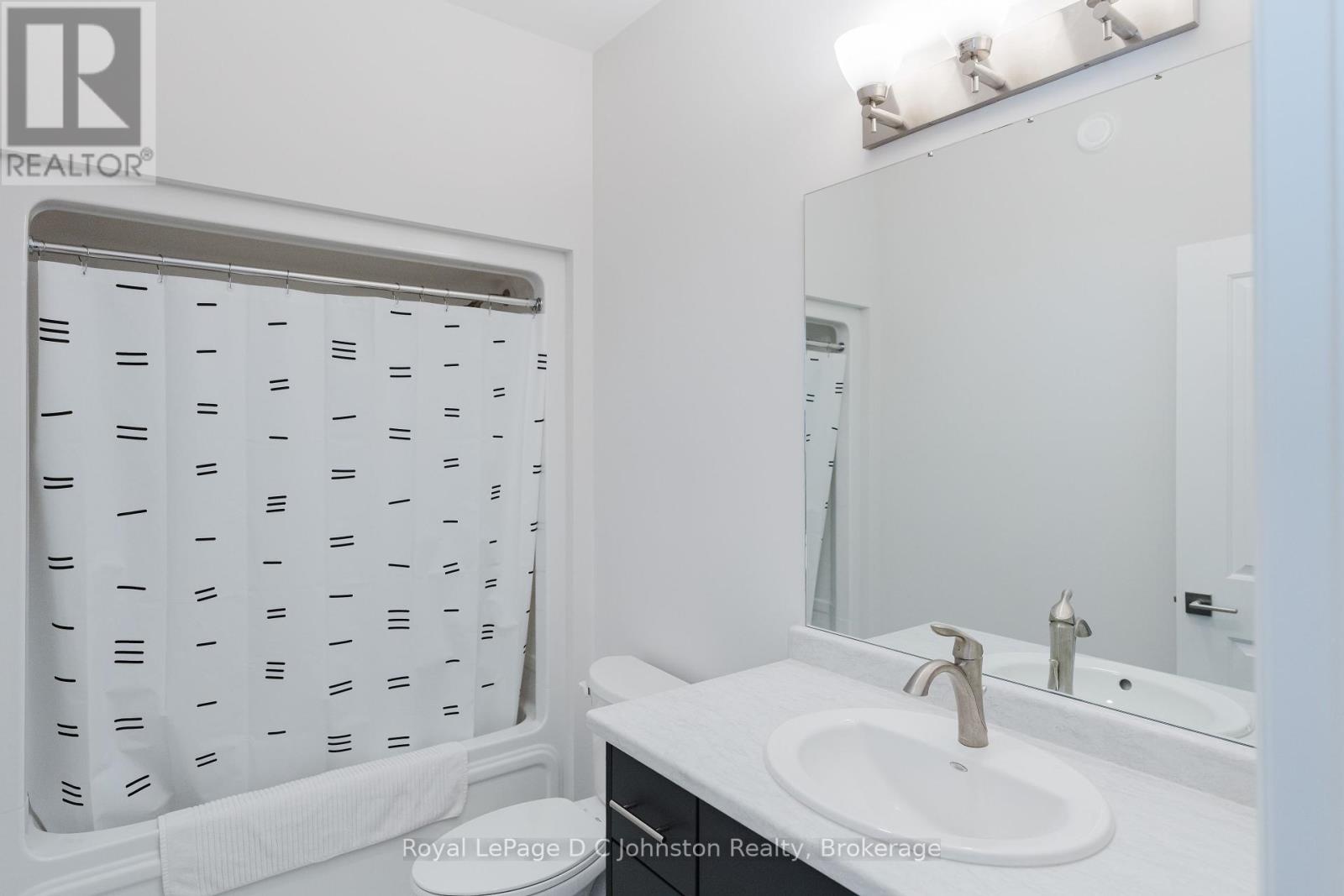 400 Mary Rose Avenue, Saugeen Shores, Ontario  N0H 2C3 - Photo 19 - X12276233