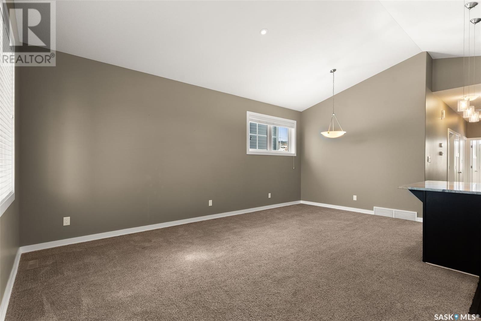 Property at 5204 Aerial CRESCENT image 4