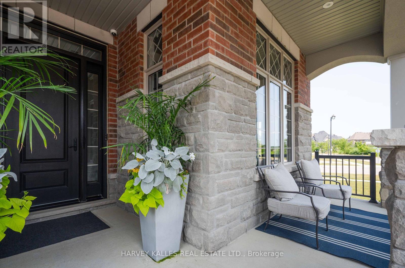 Property at 4 LARKIN AVENUE image 4