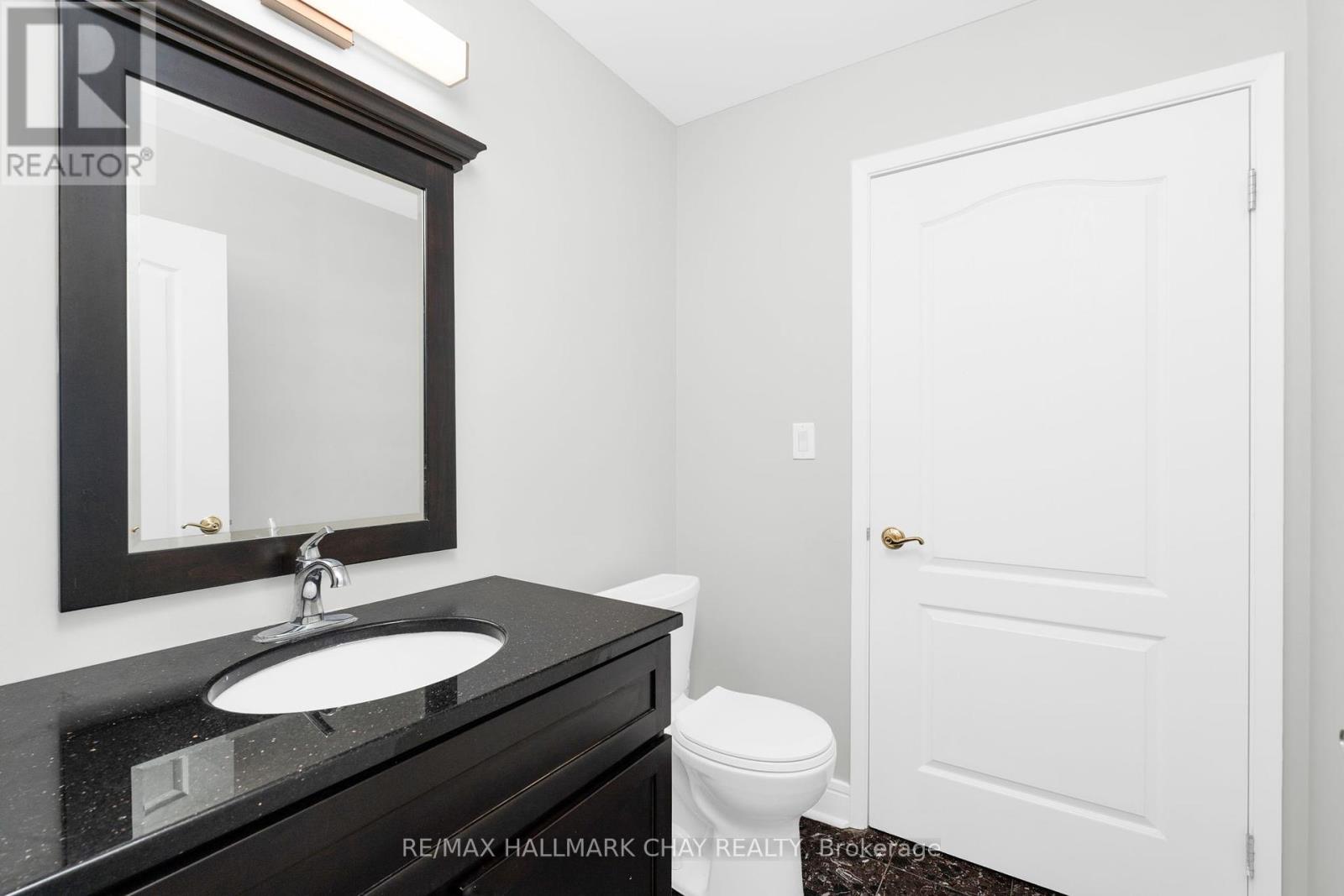910 - 2 Toronto Street, Barrie, Ontario  L4N 9R2 - Photo 16 - S12276132