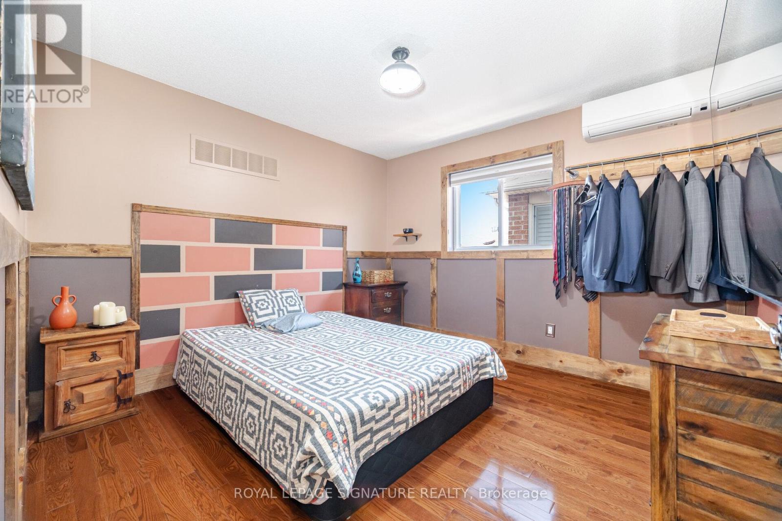 5448 Razorbill Court, Mississauga, Ontario  L5V 2C9 - Photo 27 - W12227241